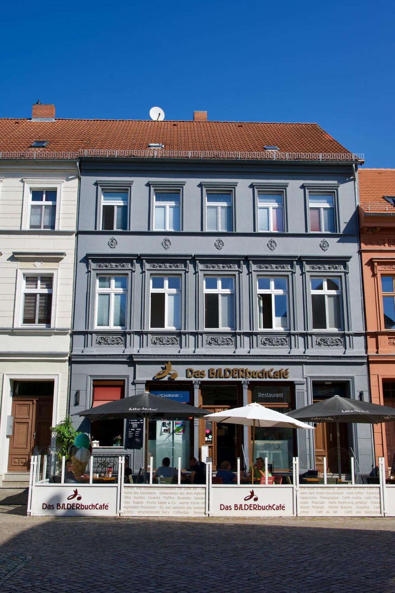 Bilderbuchcafe - Pension Markt 7 Havelberg Buitenkant foto