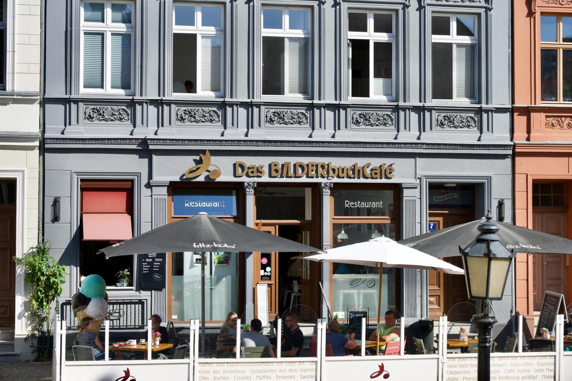 Bilderbuchcafe - Pension Markt 7 Havelberg Buitenkant foto