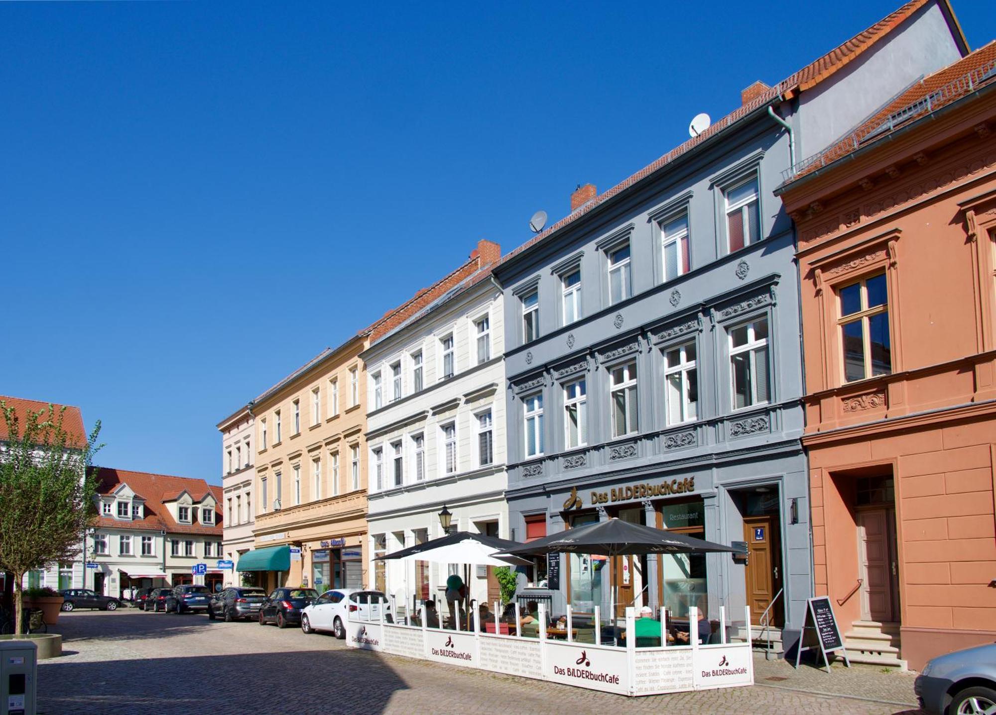 Bilderbuchcafe - Pension Markt 7 Havelberg Buitenkant foto